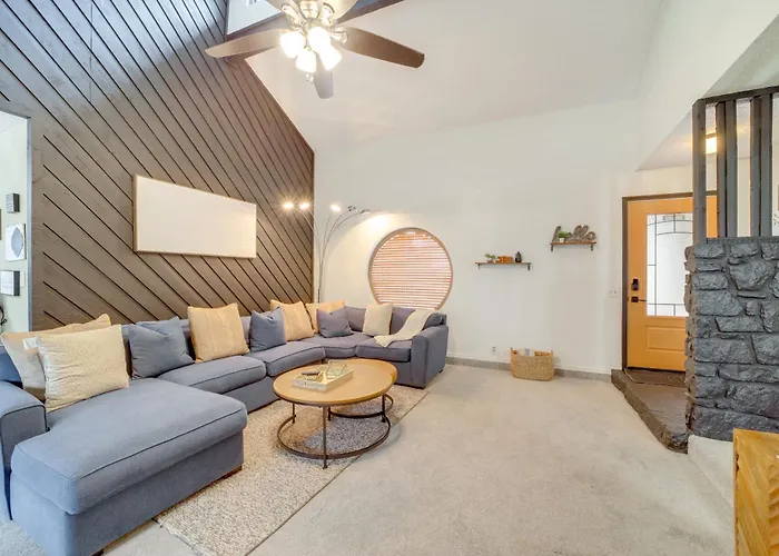 Holiday home Area W/ Fenced Yard: Pets Welcome! Tulsa